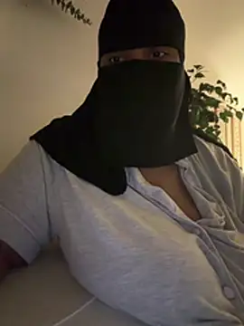 Submissive Arab online show from 05-18-26, 11:53
