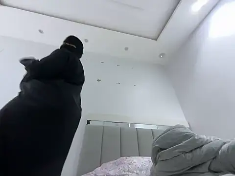 Submissive Arab online show from 01-11-25, 05:07