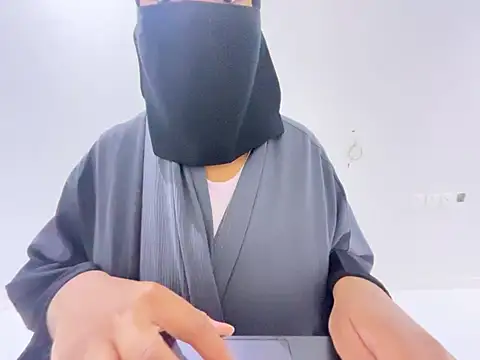 Submissive Arab online show from 02-12-25, 05:05