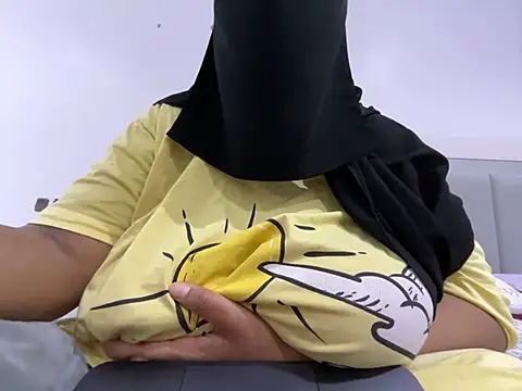 Submissive Arab online show from 02-21-25, 11:10