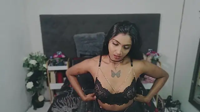 Snapshot of Delilah_Blazee chatting on 06-18-26, 07:41 Delilah Blazee online show from 06-18-26, 07:41