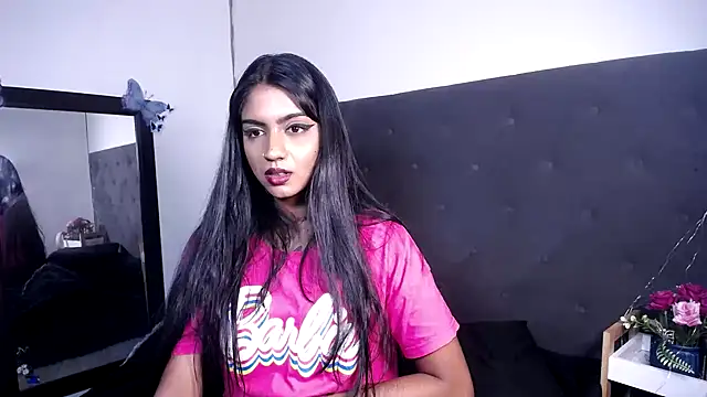 Delilah Blazee online show from 03-28-26, 05:19