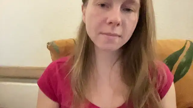 Snapshot of SweetLucy96 chatting on 03-05-25, 03:07 SweetLucy96 online show from 03-05-25, 03:07