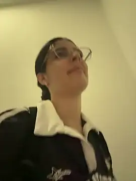  Niah  online show from 01-06-26, 08:35