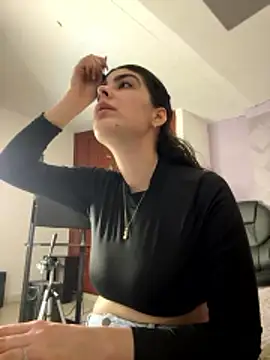  Niah  online show from 01-07-26, 08:25