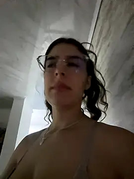  Niah  online show from 09-19-25, 11:42