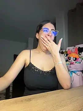  Niah  online show from 04-13-26, 02:15