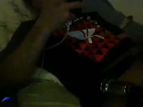 XjjripppX online show from 10-03-25, 01:45