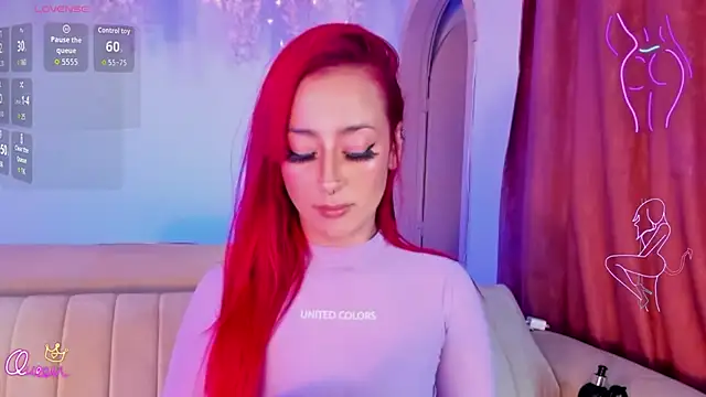 Snapshot of Mia-Bloom chatting on 02-07-26, 01:24 Mia-Bloom online show from 02-07-26, 01:24