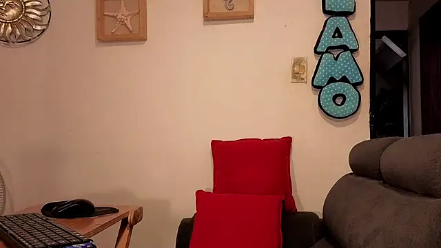 amandabakerx online show from 04-29-26, 04:44
