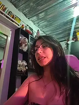 Snapshot of kateeen18 chatting on 01-10-26, 05:14 kateeen18 online show from 01-10-26, 05:14