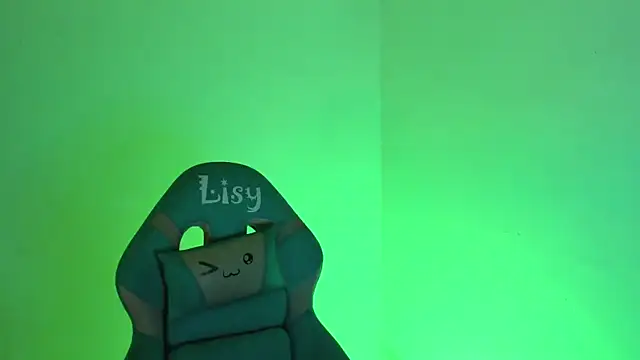 Snapshot of Little_Lisy chatting on 02-17-25, 03:58 Little Lisy online show from 02-17-25, 03:58