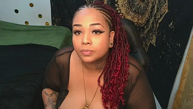 Amaranthagolldiie online show from 04-14-26, 11:43