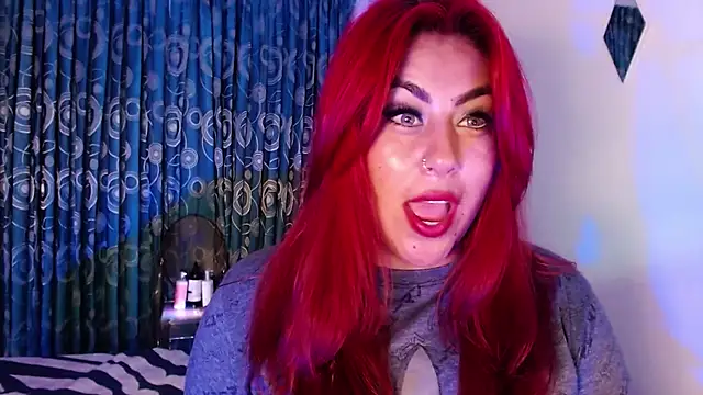 Snapshot of gatuwildhott chatting on 03-08-25, 11:18 gatuwildhott online show from 03-08-25, 11:18