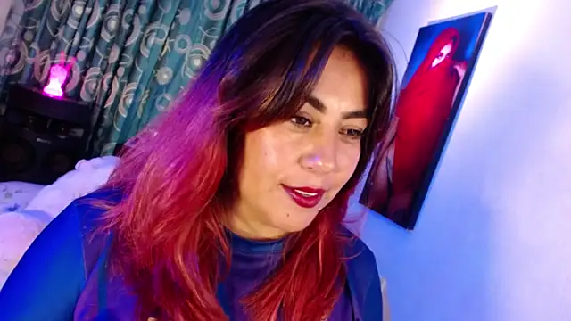 gatuwildhott online show from 12-19-25, 08:44