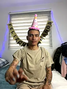 sorry-mom69 online show from 10-10-25, 02:51