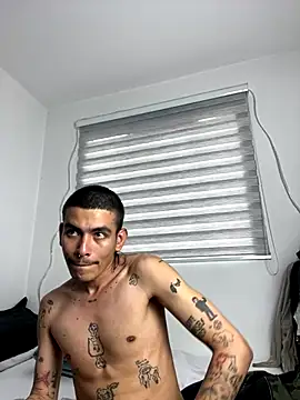 sorry-mom69 online show from 10-17-25, 06:53