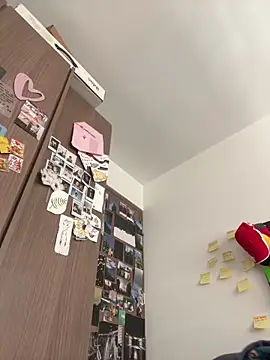 sorry-mom69 online show from 03-26-26, 01:20