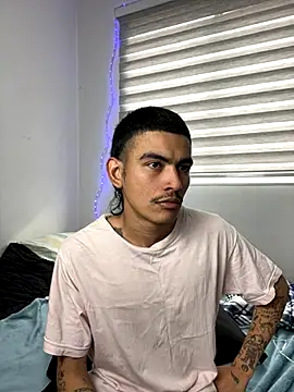 sorry-mom69 online show from 11-15-25, 05:50