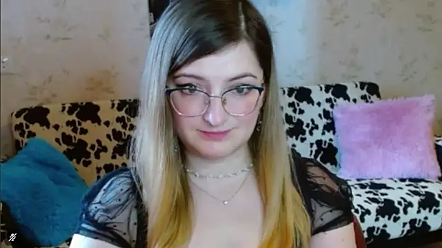 Arielsssplash online show from 09-19-25, 07:45