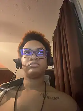 Snapshot of nickytheehawtie chatting on 02-28-26, 08:36 nickytheehawtie online show from 02-28-26, 08:36