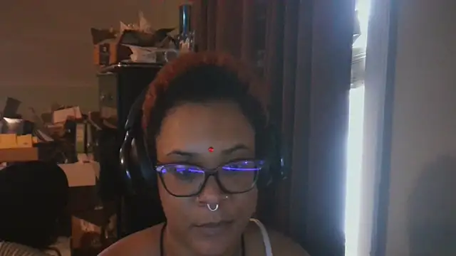 Snapshot of nickytheehawtie chatting on 02-06-26, 06:26 nickytheehawtie online show from 02-06-26, 06:26