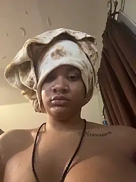 nickytheehawtie online show from 03-08-26, 02:04