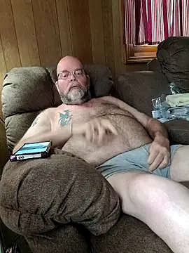 mrwizard4570 online show from 06-07-26, 02:22