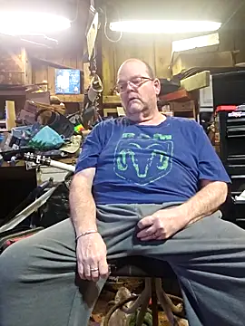 mrwizard4570 online show from 02-12-26, 08:08