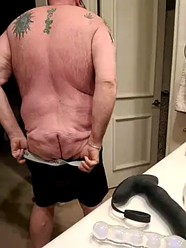 mrwizard4570 online show from 03-07-26, 08:32