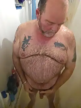 mrwizard4570 online show from 04-18-26, 02:47