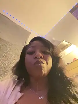 Snapshot of Kayyummy98 chatting on 02-04-25, 06:14 Kayyummy98 online show from 02-04-25, 06:14