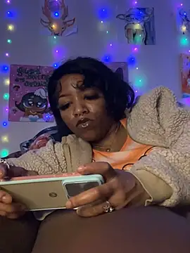 Snapshot of Kayyummy98 chatting on 02-17-25, 12:16 Kayyummy98 online show from 02-17-25, 12:16