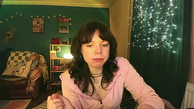 ClancyMorissey online show from 03-12-26, 08:13