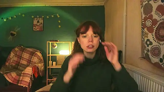 Snapshot of ClancyMorissey chatting on 02-23-25, 08:55 ClancyMorissey online show from 02-23-25, 08:55