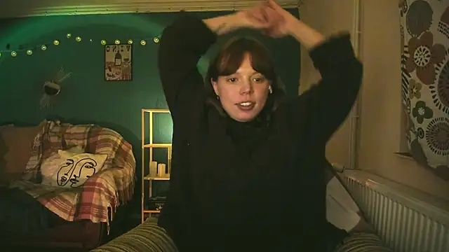 Snapshot of ClancyMorissey chatting on 02-19-25, 08:41 ClancyMorissey online show from 02-19-25, 08:41