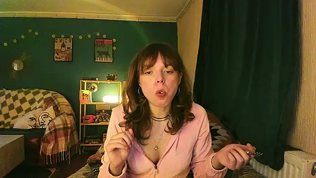 ClancyMorissey online show from 11-04-25, 08:12