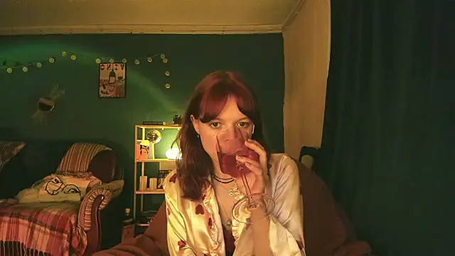 Snapshot of ClancyMorissey chatting on 03-08-25, 09:18 ClancyMorissey online show from 03-08-25, 09:18