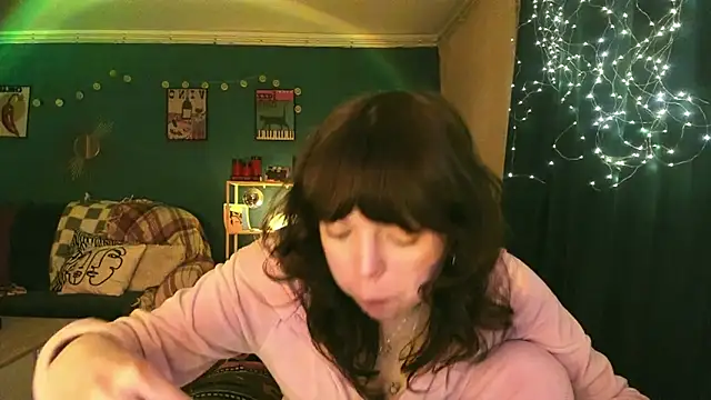 ClancyMorissey online show from 03-24-26, 06:41