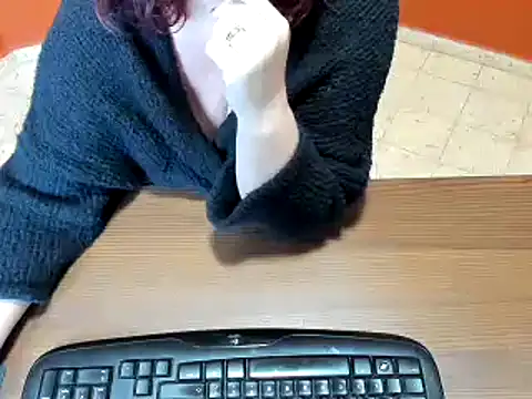 NikkiHolland online show from 02-03-25, 08:57