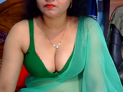 Daneldayna online show from 10-31-25, 05:09