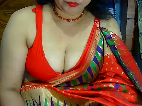 Daneldayna online show from 11-24-25, 01:33