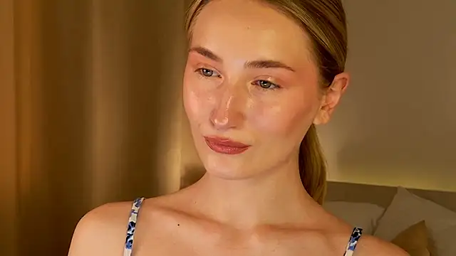 bella  rose online show from 03-15-26, 10:00