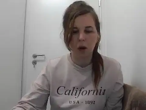 Snapshot of loveis007 chatting on 02-26-25, 11:30 loveis007 online show from 02-26-25, 11:30