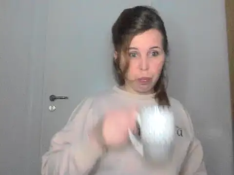 Snapshot of loveis007 chatting on 03-07-25, 09:48 loveis007 online show from 03-07-25, 09:48