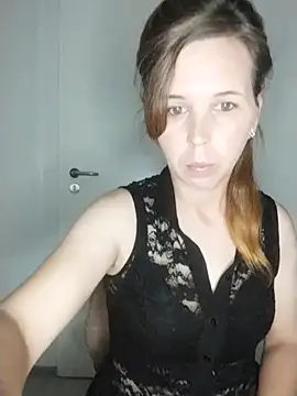 Snapshot of loveis007 chatting on 09-14-25, 08:20 loveis007 online show from 09-14-25, 08:20