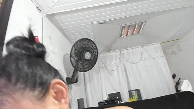 Snapshot of valentinaextreme chatting on 12-01-24, 10:15 valentinaextreme online show from 12-01-24, 10:15