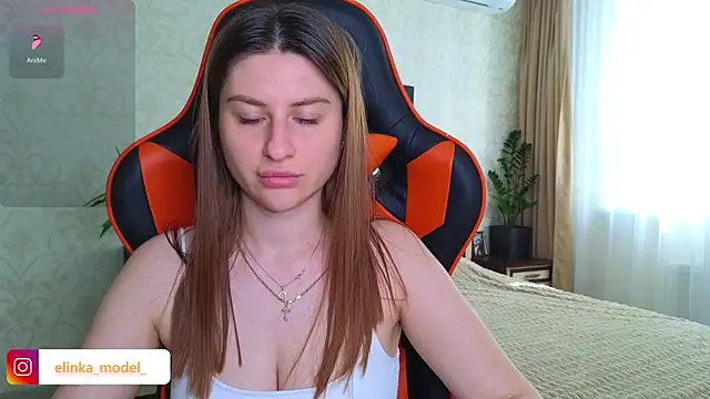 Snapshot of Elishka_ chatting on 07-17-26, 05:59 Elishka online show from 07-17-26, 05:59
