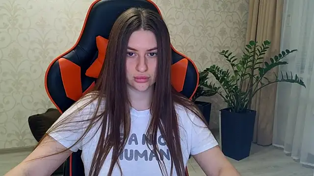 Elishka  online show from 11-15-25, 10:25