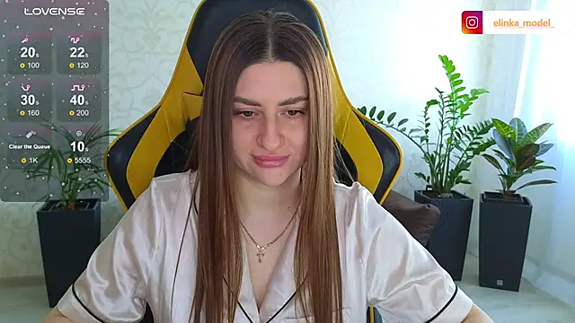 Snapshot of Elishka_ chatting on 02-24-25, 07:55 Elishka online show from 02-24-25, 07:55